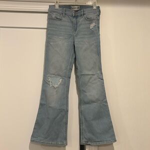 Abercrombie kids high rise flare jeans regular size 9/10.